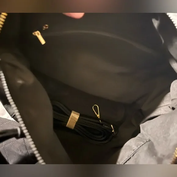 MFK Mia K collection Fiorella Weekender Bag - Picture 9 of 15